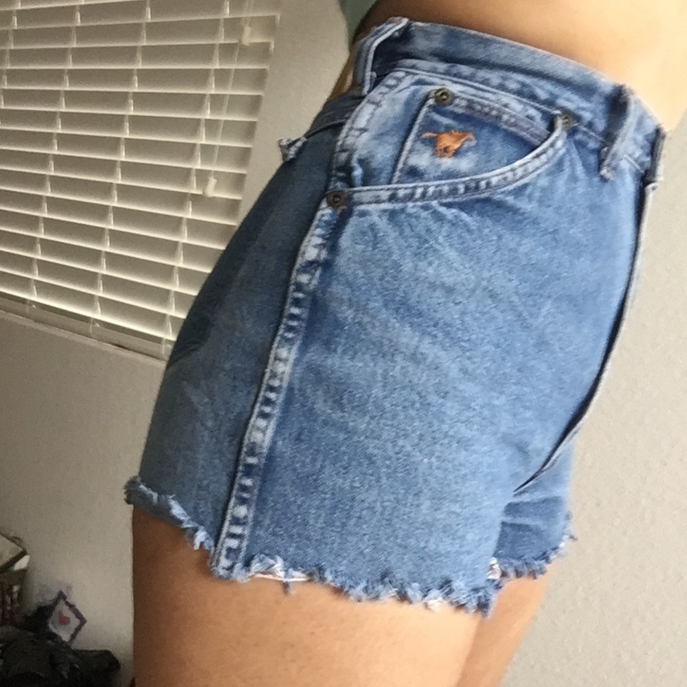Wrangler Shorts❣️ - Picture 3 of 4